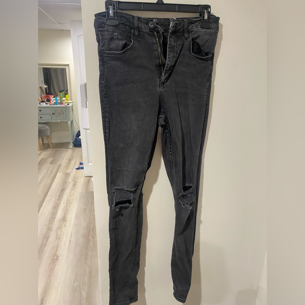 High Waisted Black ripped Skinny Jean